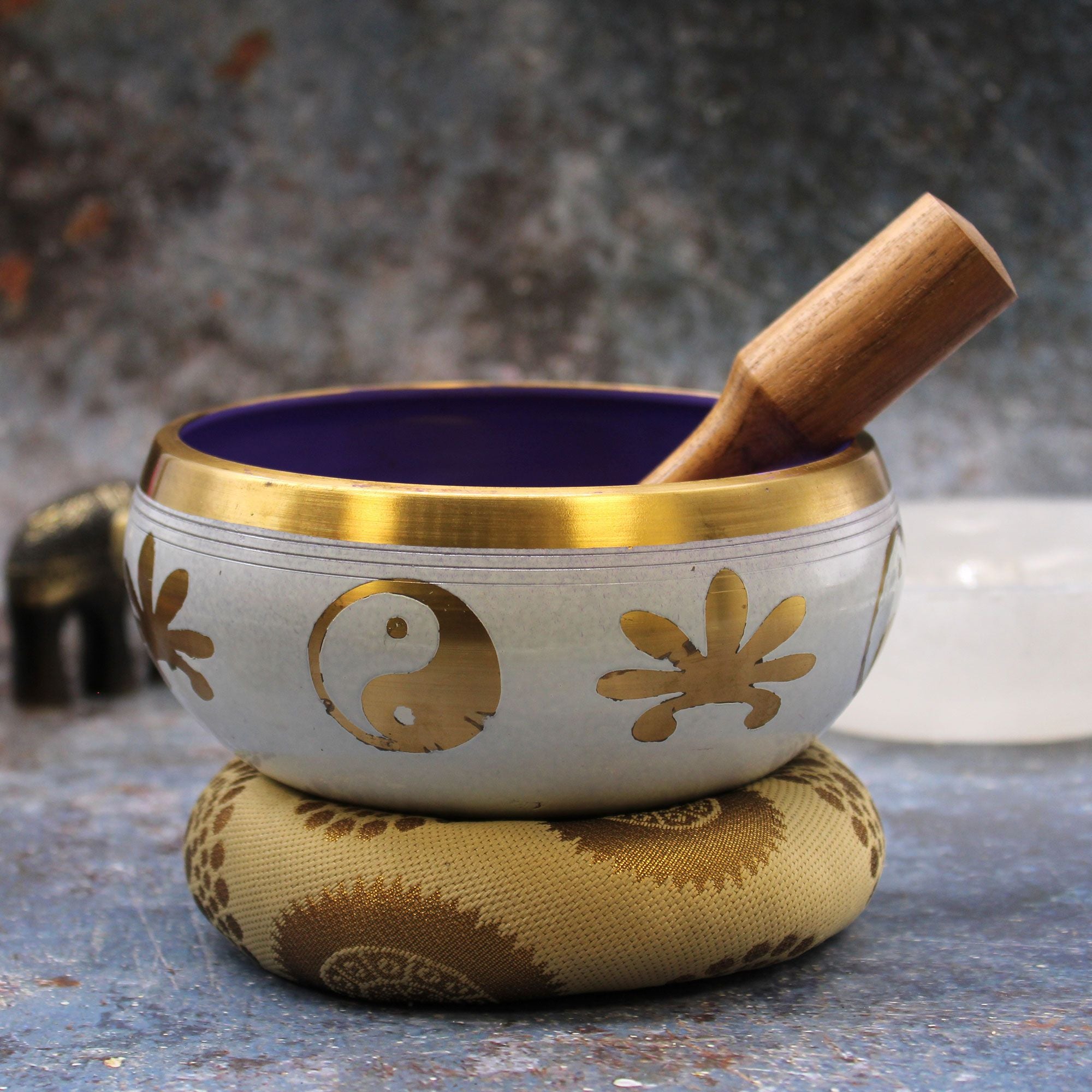 Large Yin & Yang Singing Bowl Set- White/Purple 14cm